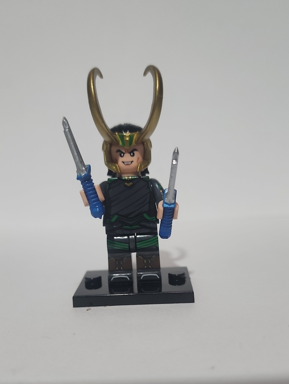 Custom Lego Mighty Thor love and thunder Loki bluewar Character with black stand